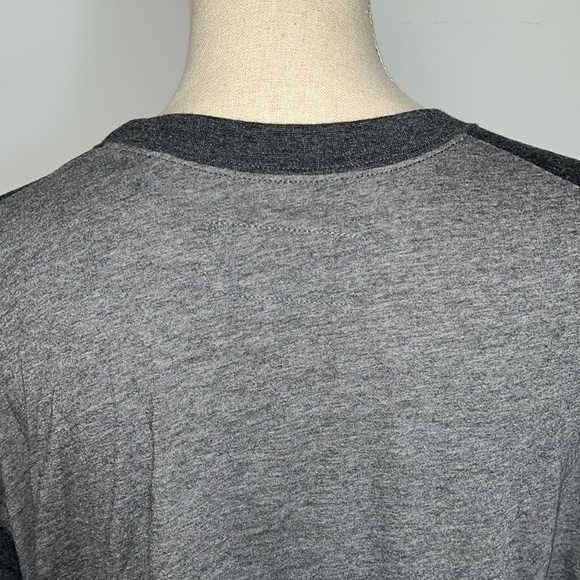 American Essentials Luxury size Large Gray Short Sleeve Tee with Black Accents - Picture 5 of 9